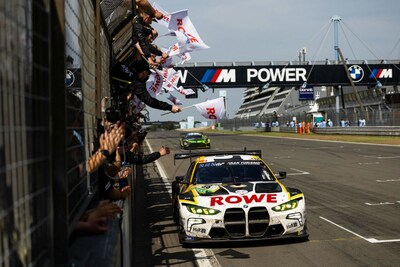 BMW M4 GT3 EVO获得2025年纽博格林24小时耐力赛冠军